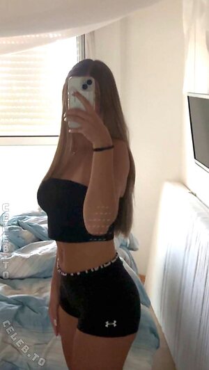 02.queenice Nude Leaked Photo #7