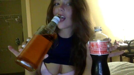 05tar Nude Leaked Photo #2