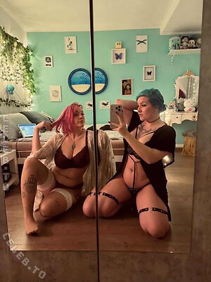 0nixchan Nude Leaked Photo #15