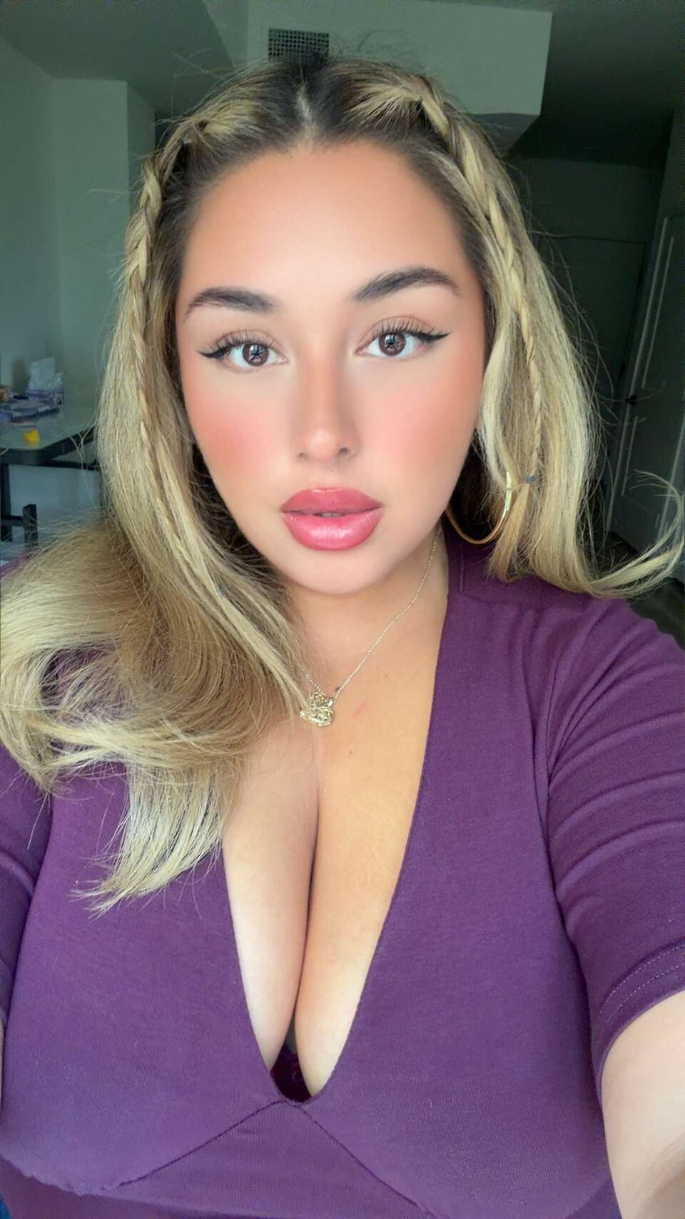 11espi_ leaked photo #2