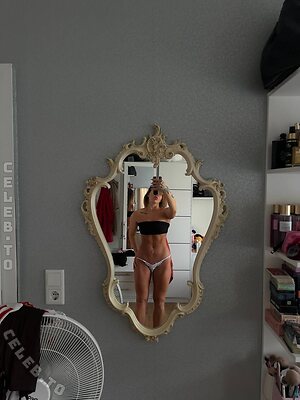 1tskimmyxo Nude Leaked Photo #22