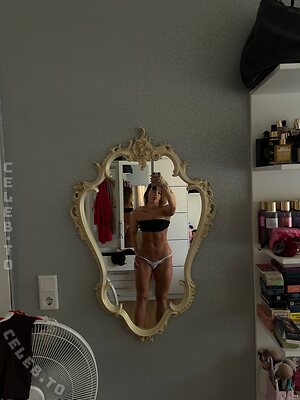 1tskimmyxo Nude Leaked Photo #23