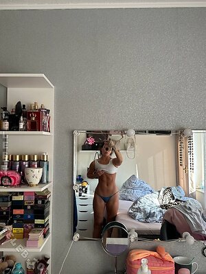 1tskimmyxo Nude Leaked Photo #43