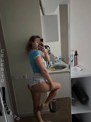 1tskimmyxo Nude Leaked Photo #111