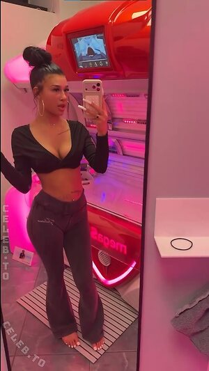 28.leyla Nude Leaked Photo #20