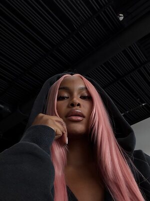 6ourt leaked photo #2