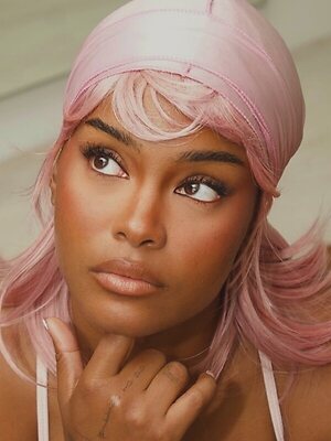 6ourt leaked photo #3