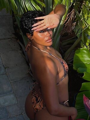6ourt leaked photo #11