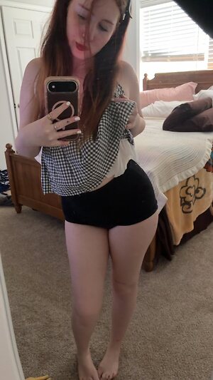 Aabbbyyy77 leaked photo #22
