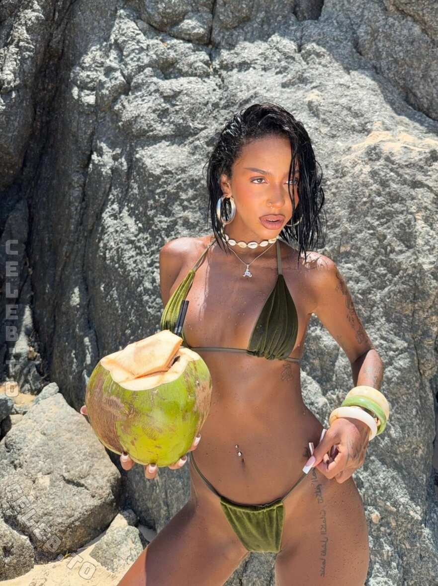 Aalishass Alishakone (Aalishass Alishakone / Alishakone / aalishass / alishaonly) Nude Leaked Photo #11