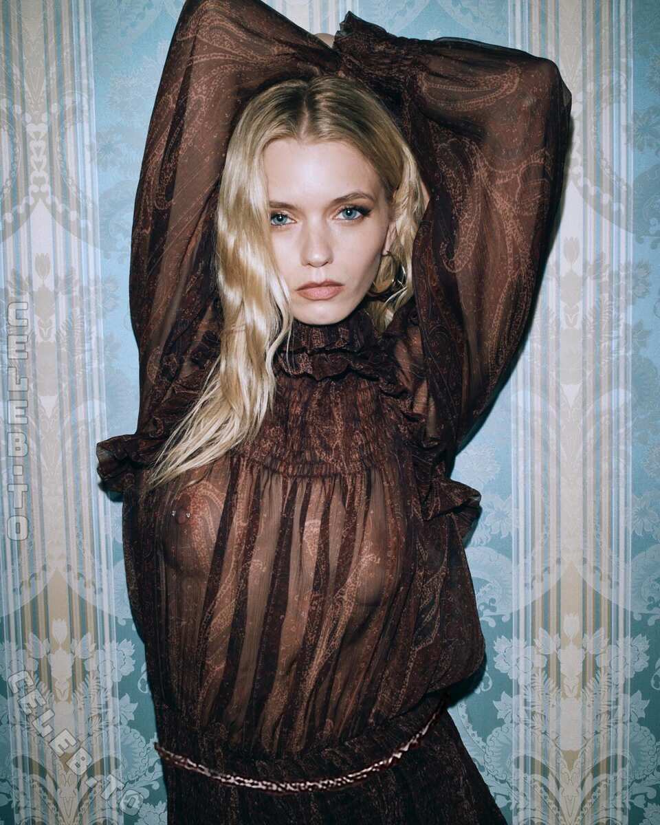Abbey Lee Kershaw photo