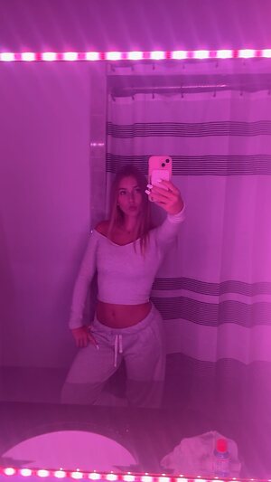 Abby Champ leaked photo #29