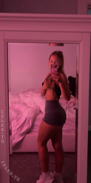 Abby Champlin Nude Leaked Photo #2