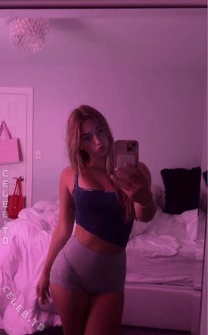 Abby Champlin Nude Leaked Photo #5