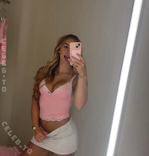 Abby Champlin Nude Leaked Photo #18