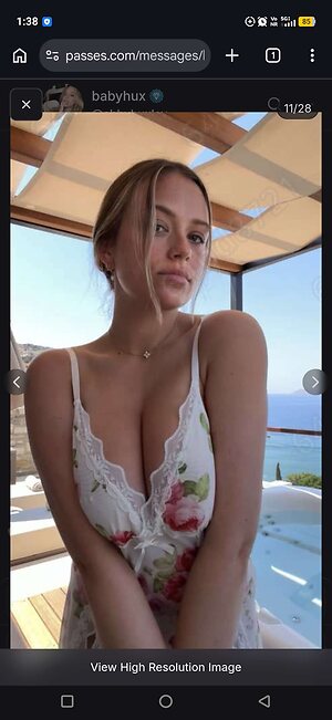 Abby Huxley leaked photo #8