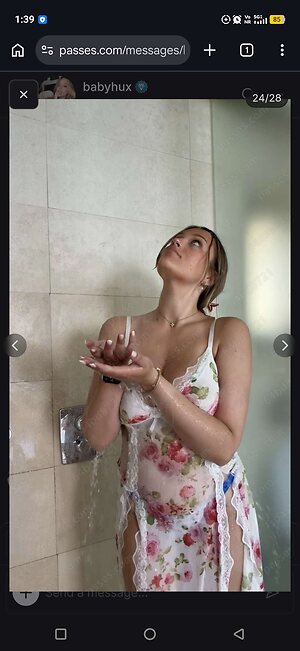 Abby Huxley leaked photo #16