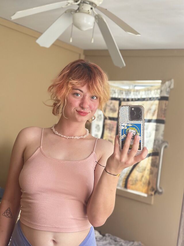 Abby 🍑 leaked photos