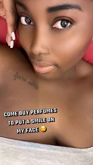 Abena Marie Nude Leaked Photo #7