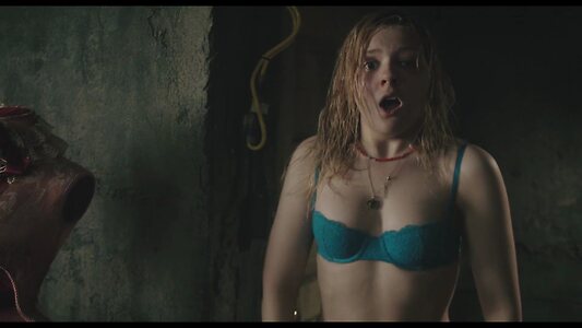 Abigail Breslin leaked photo #16