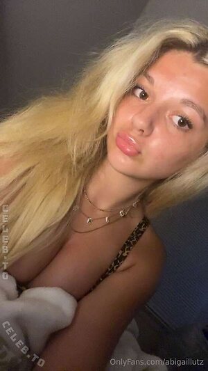 Abigail Lutz photo