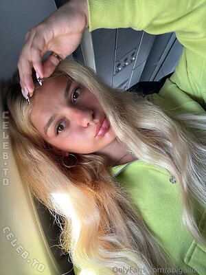 Abigail Lutz photo