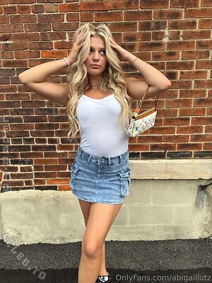 Abigail Lutz photo