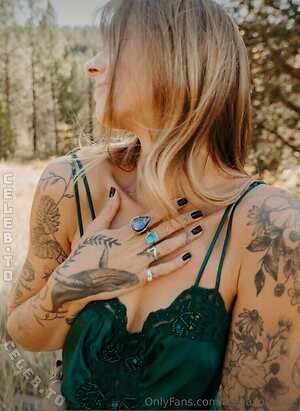 Abigail Martin Nude Leaked Photo #12