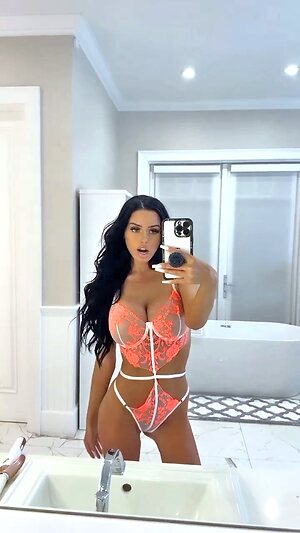 Abigail Ratchford Hot leaked photo #23