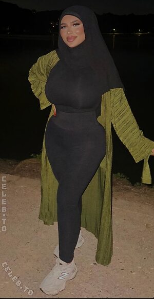 abir.zrk Nude Leaked Photo #3