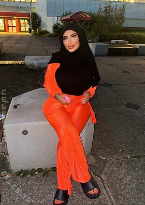 abir.zrk Nude Leaked Photo #29