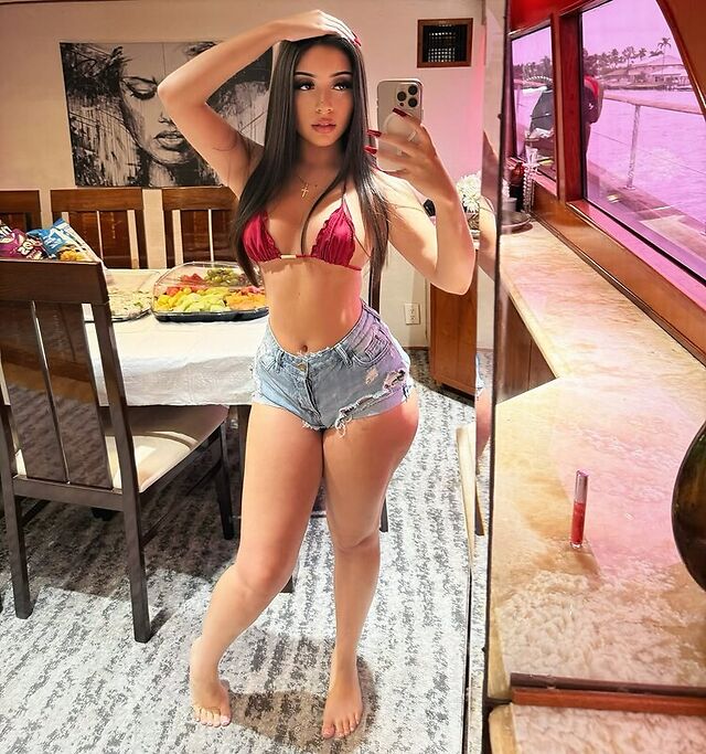 Addariss Garcia leaked photos