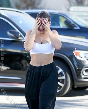 Addison Rae Nude Leaked Photo #82