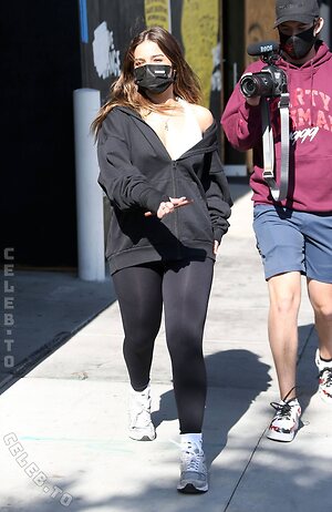 Addison Rae Nude Leaked Photo #107