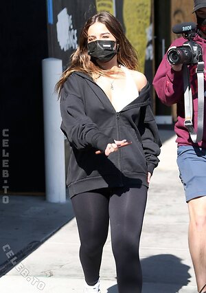 Addison Rae Nude Leaked Photo #111