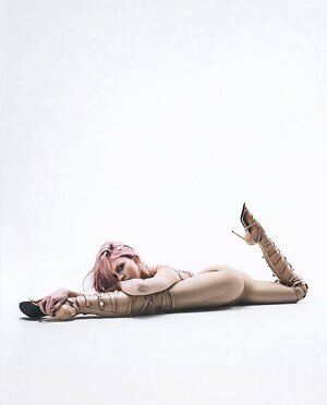 Adela Jergova leaked photo #5