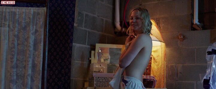 Adelaide Clemens leaked photo #127