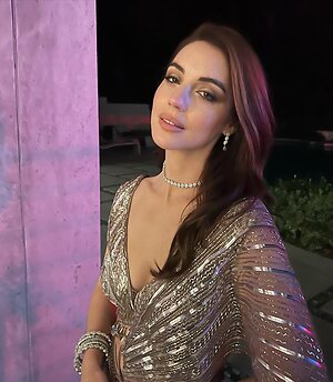 Adelaide Kane leaked photo #79