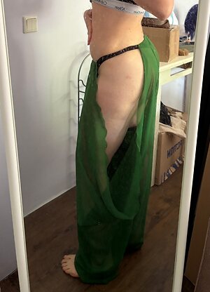 Adia leaked photo #2