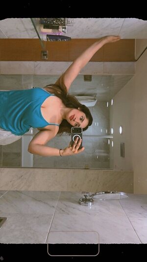 Aditi Mistry leaked photo #37