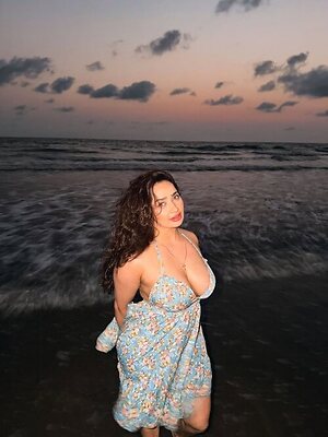 Aditi Mistry leaked photo #112