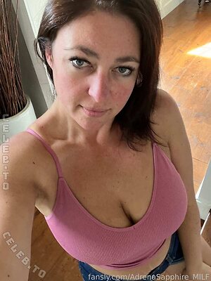 AdrenaSapphire_MILF