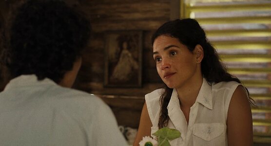 Adria Arjona leaked photo #23