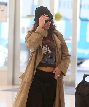 Adria Arjona leaked photo #143