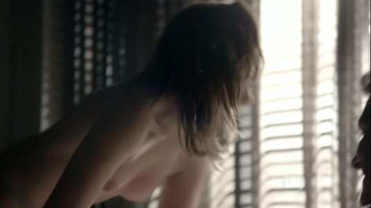 Adriana Birolli leaked photo #3