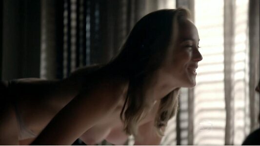 Adriana Birolli leaked photo #16