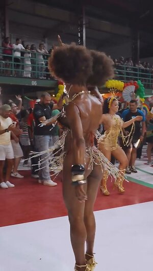 Adriana Bombom leaked photo #15