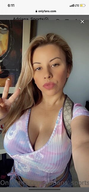 Adriana Jimenez leaked photo #17