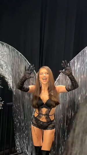 Adriana Lima collection leaked photo #35