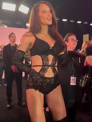 Adriana Lima collection leaked photo #58
